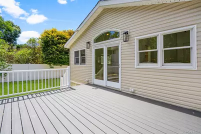 324 Tuxedo Place, Hawthorne, NY 10532 - Photo 22