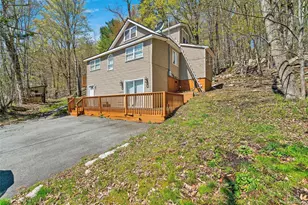 38 Roosevelt Ave, Woodridge, NY 12789 - Photo 2