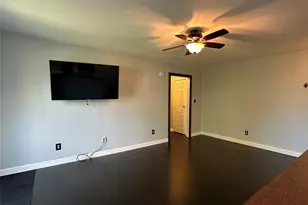 151 Fair Harbor Dr, Patchogue, NY 11772 - Photo 8