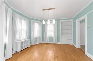 24 Walnut St, Westbury, NY 11590 - Photo 4