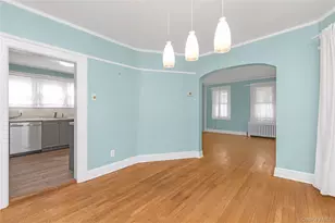 24 Walnut St, Westbury, NY 11590 - Photo 8