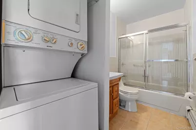 7447 Calamus Avenue #48, Elmhurst, NY 11373 - Photo 12