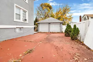 1610 Hering Ave, Bronx, NY 10461 - Photo 28