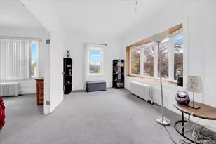 1610 Hering Ave, Bronx, NY 10461 - Photo 18