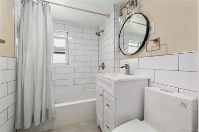 11 Dewitt Street, Valley Stream, NY 11580 - Photo 14