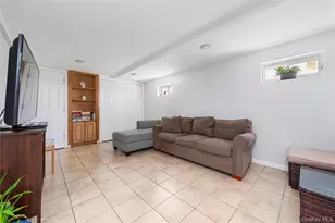 11 Dewitt St, Valley Stream, NY 11580 - Photo 16