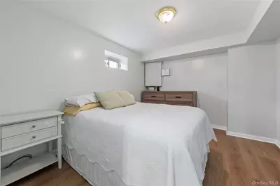 11 Dewitt Street, Valley Stream, NY 11580 - Photo 18