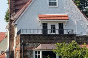 72-12 Harrow St, Forest Hills, NY 11375 - Photo 2