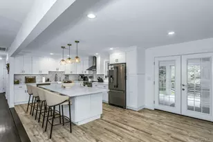 334 Bread and Cheese Hollow Rd, Northport, NY 11768 - Photo 6