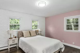 334 Bread and Cheese Hollow Rd, Northport, NY 11768 - Photo 20