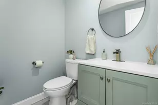 334 Bread and Cheese Hollow Rd, Northport, NY 11768 - Photo 18