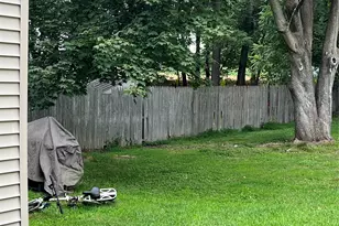 11 Howard St, Poughkeepsie, NY 12601 - Photo 10