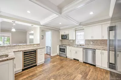 2327 Cleveland Street, Bellmore, NY 11710 - Photo 10