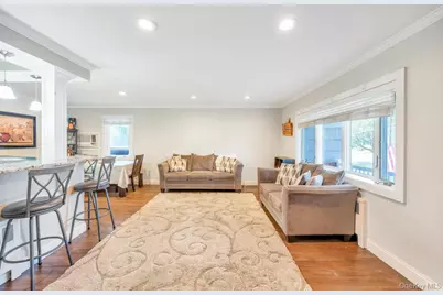 2327 Cleveland Street, Bellmore, NY 11710 - Photo 6