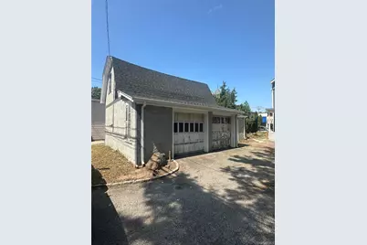 215 Sea Cliff Avenue, Sea Cliff, NY 11579 - Photo 4