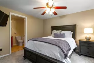 1001 Williamsburg Dr, Mahopac, NY 10541 - Photo 10