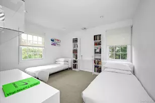 30 Beechwood Dr, Lawrence, NY 11559 - Photo 12