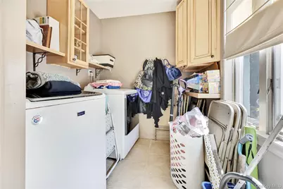 19 Margaret Avenue, Lawrence, NY 11559 - Photo 14