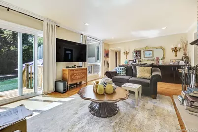 19 Margaret Avenue, Lawrence, NY 11559 - Photo 18