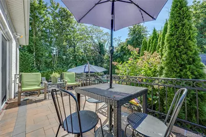 19 Margaret Avenue, Lawrence, NY 11559 - Photo 32