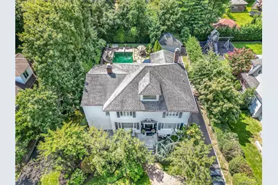 19 Margaret Avenue, Lawrence, NY 11559 - Photo 2