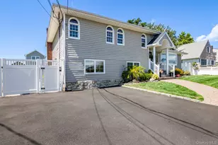 59 Western Concourse, Amityville, NY 11701 - Photo 6