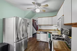 42-15 204th St, Bayside, NY 11361 - Photo 12