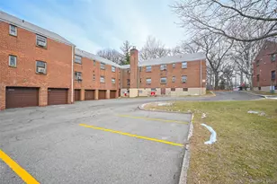 21-38 202nd St, Bayside, NY 11360 - Photo 20