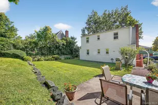 331 Sommerville Pl, Yonkers, NY 10703 - Photo 30