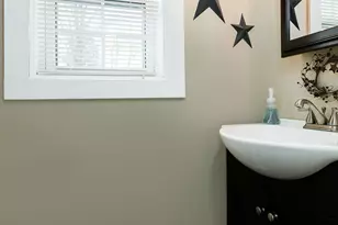 213 Elmendorf St, Kingston, NY 12401 - Photo 10