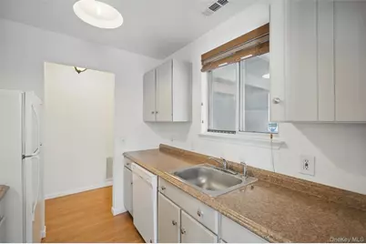 201 Commons Way Unit E, Fishkill, NY 12524 - Photo 16