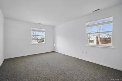 201 Commons Way Unit E, Fishkill, NY 12524 - Photo 20