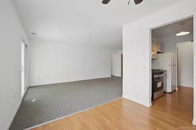 201 Commons Way Unit E, Fishkill, NY 12524 - Photo 12