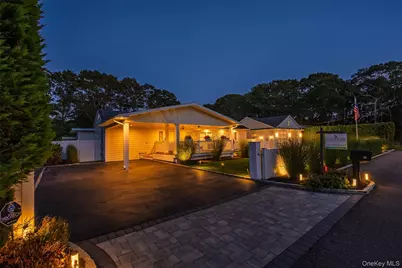 42 Revilo Avenue, Shirley, NY 11967 - Photo 16