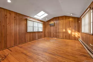 95 Dogwood Ave, Malverne, NY 11565 - Photo 10