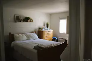 82-10 149th Ave, Howard Beach, NY 11414 - Photo 16