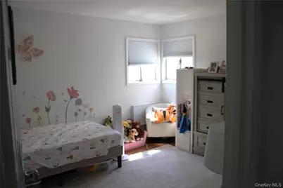 8210 149th Avenue, Howard Beach, NY 11414 - Photo 14