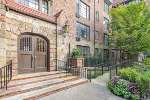 20 Continental Ave, Forest Hills, NY 11375 - Photo 2