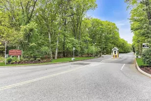 14 Franklin Commons, Yaphank, NY 11980 - Photo 14