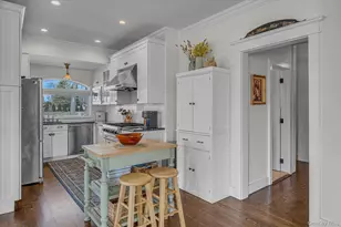 67 Lake Ave, Center Moriches, NY 11934 - Photo 8