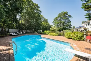 9 Scenic View Ct, Dix Hills, NY 11746 - Photo 46