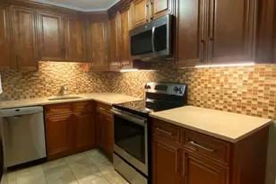 7-24 166th St, Whitestone, NY 11357 - Photo 12