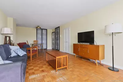 3333 Henry Hudson Parkway #12M, Bronx, NY 10463 - Photo 6