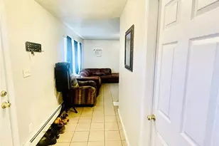 29 Gray Ave, Medford, NY 11763 - Photo 10