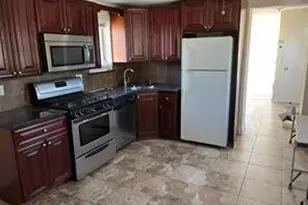 90 Murray Hill St, Elmont, NY 11003 - Photo 2