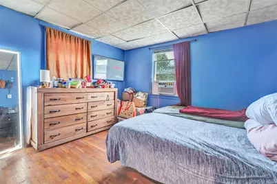 737 Lowell Road, Uniondale, NY 11553 - Photo 8