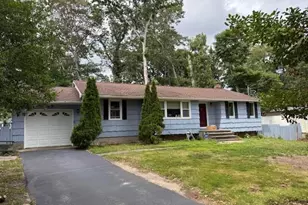 97 Echo Ave, Miller Place, NY 11764 - Photo 2