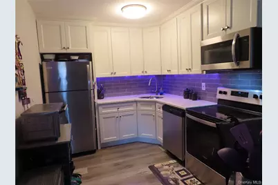 700 Broadway #22, Amityville, NY 11701 - Photo 2