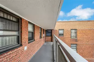 61-25 98th St, Rego Park, NY 11374 - Photo 40