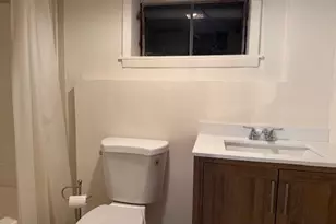 652 Empire Ave, West Babylon, NY 11704 - Photo 36